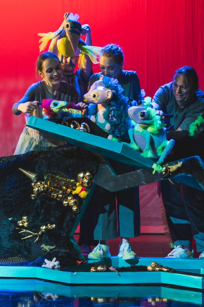 Cień i jeż – for. HaWa